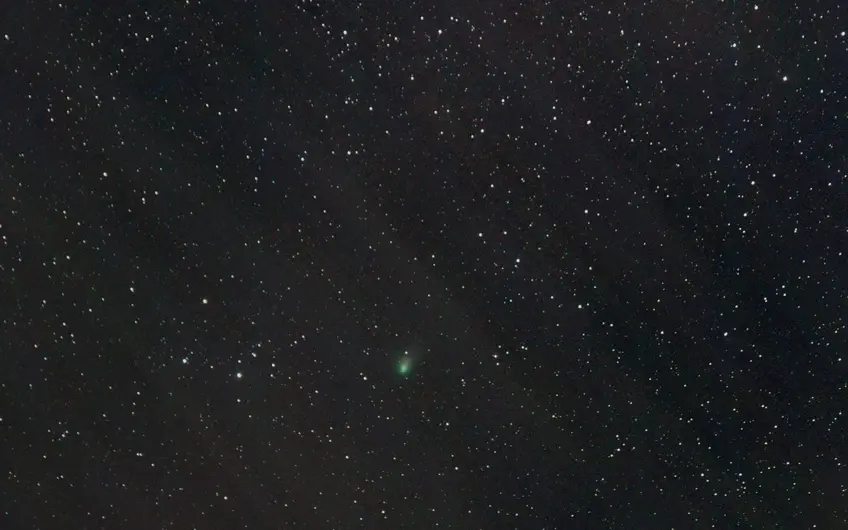 Kometa C/2022 E3 (ZTF) sfotografowana z Przełęczy Tąpadła